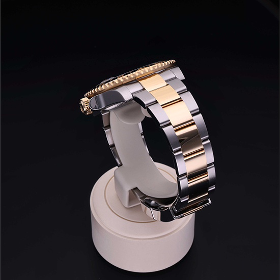 Rolex Certified Pre-Owned: GMT-Master II, 40 mm, in Acciaio/oro G,  2015, 116713LN