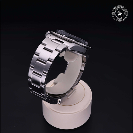 Rolex Certified Pre-Owned: Oyster Perpetual Submariner, 40 mm, in Acciaio,  , 1680/0