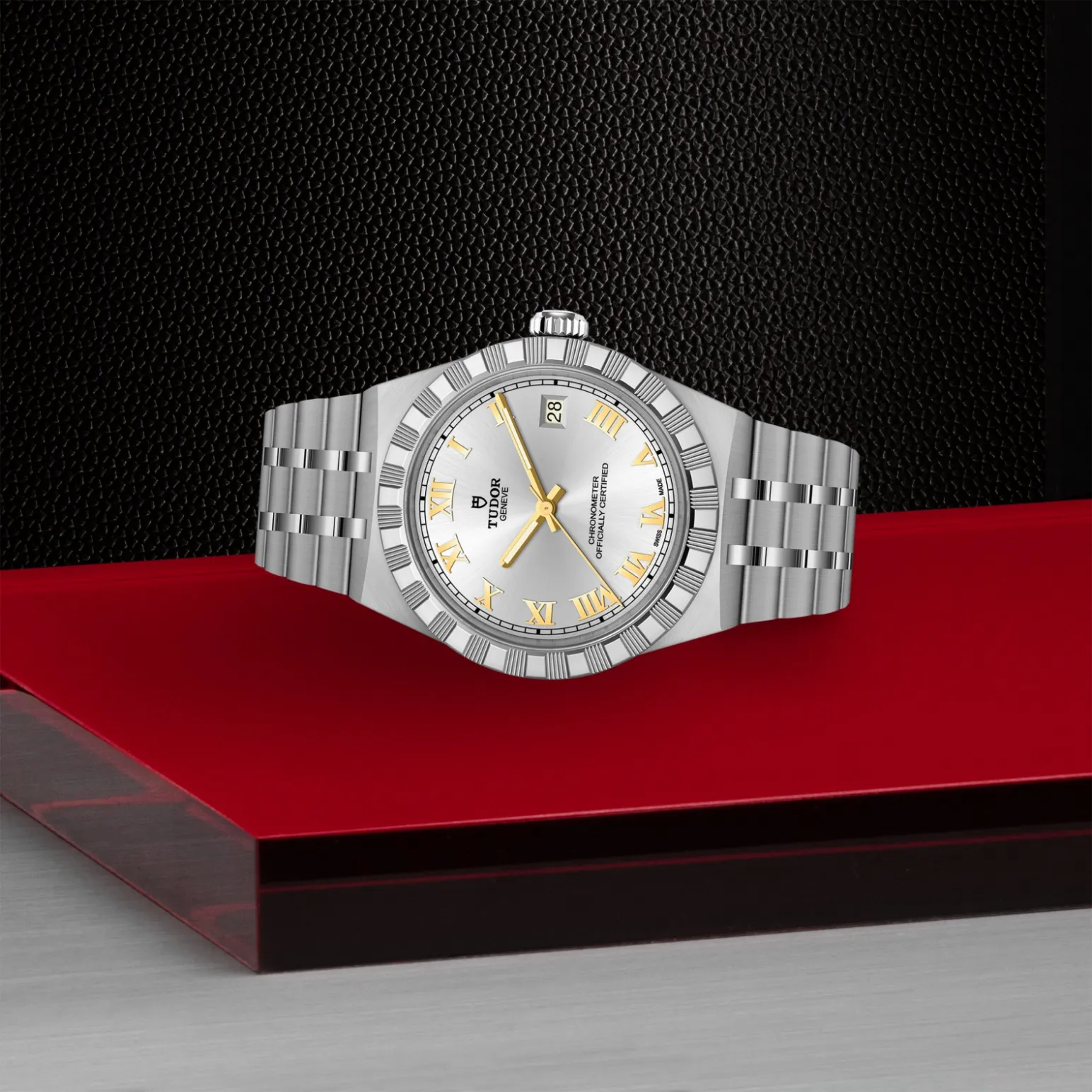 TUDOR Royal