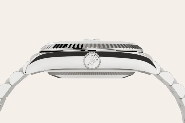 rolex M128239-0005   - Il quadrante argentato