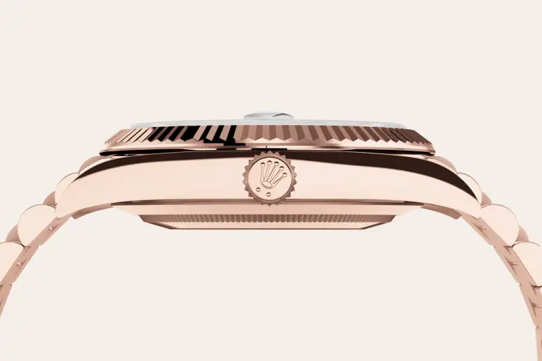 rolex M228235-0003   - Lunetta zigrinata