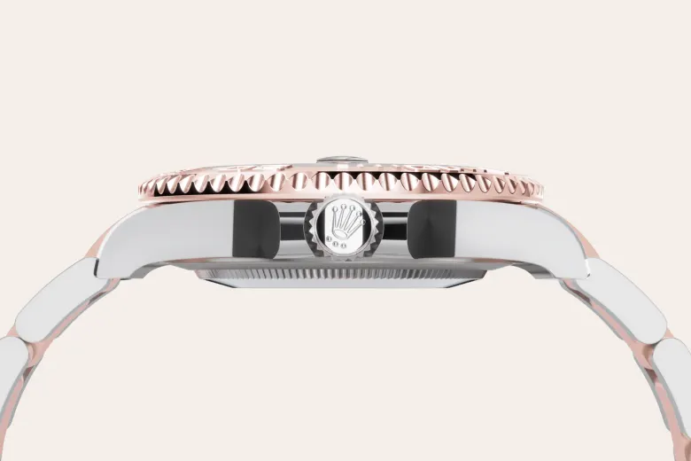 rolex M268621-0004   - Il quadrante nero intenso