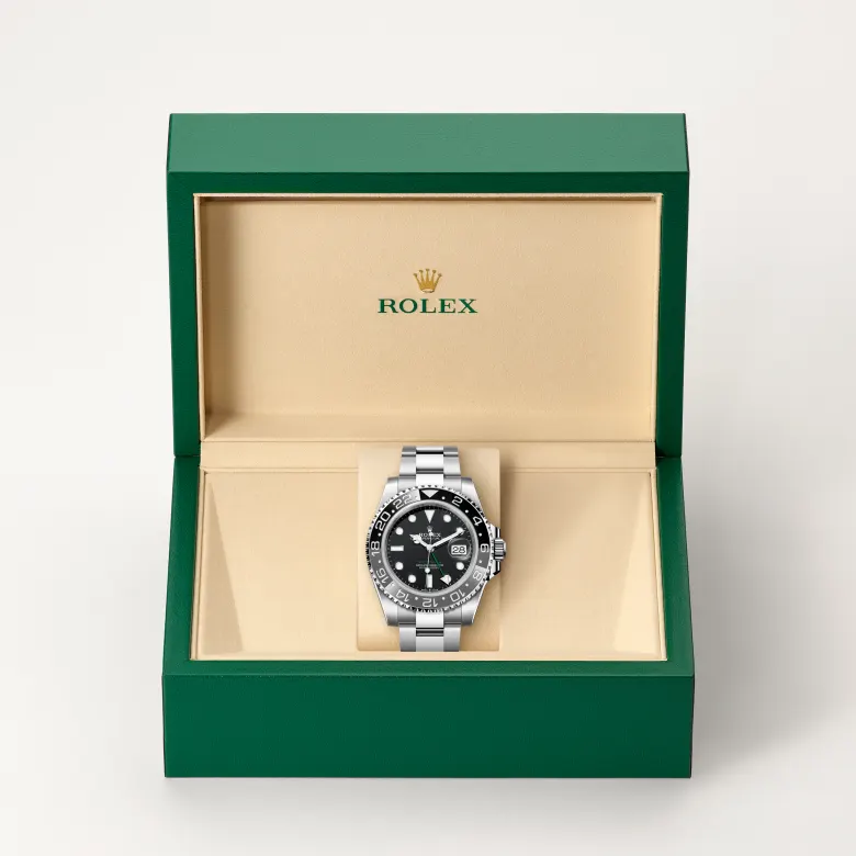 rolex M126710GRNR-0004   - La lunetta girevole 24 ore
